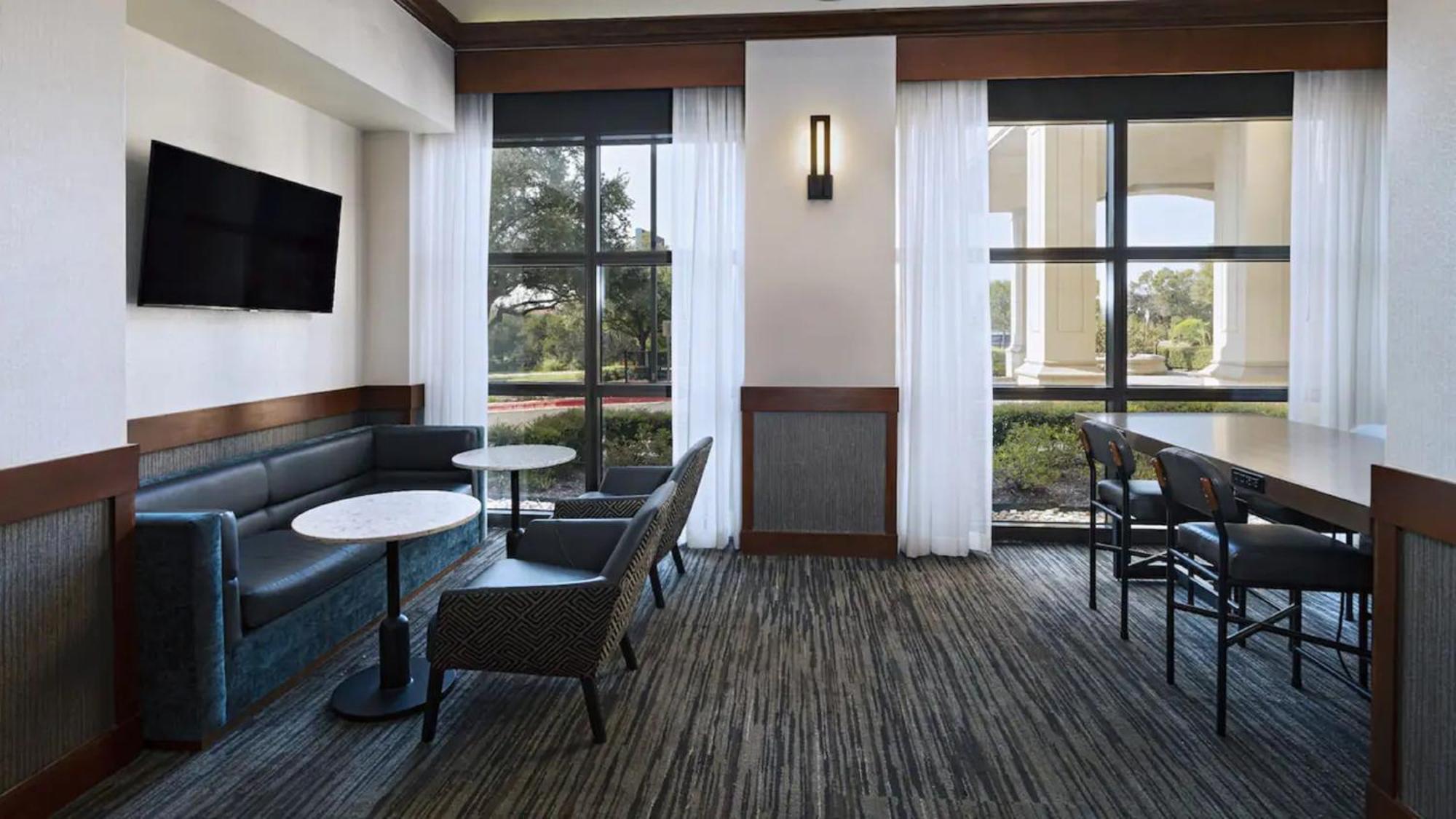 Hyatt Place Austin Arboretum Buitenkant foto